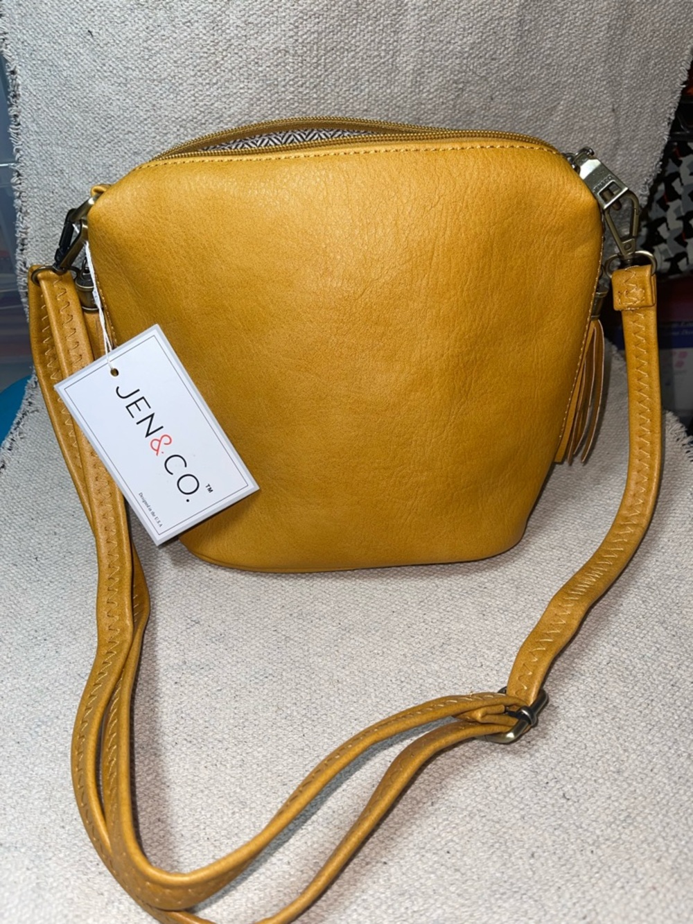 Jen & Co vegan leather Dylan crossbody- mustard - new